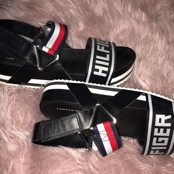 Sandles , casual shoes 1 pair of ankle boots 50$ - Picture 7 of 7